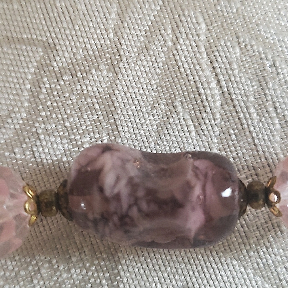 Vintage lilac & pink bead necklace 17 inches long - Picture 6 of 7